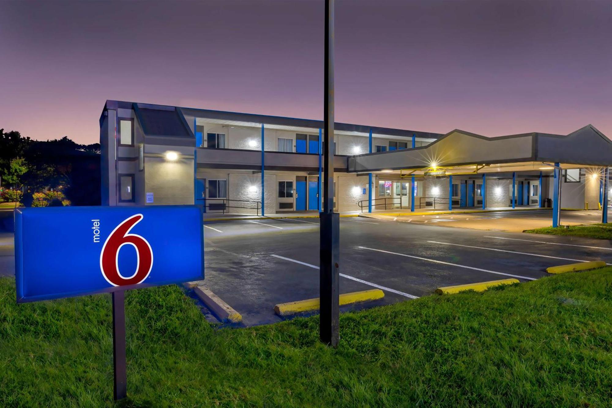 Motel 6 Harrisburg Pa Near Pa Expo Center Exteriér fotografie
